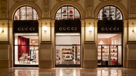 gucci domenica milano|boutique gucci milan.